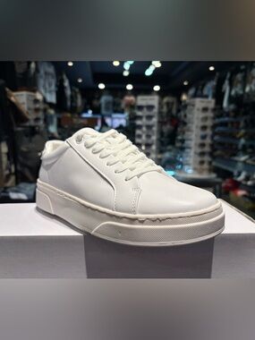 Men's White Low-Top Leather Sneaker - Minimal Casual Style faranzi